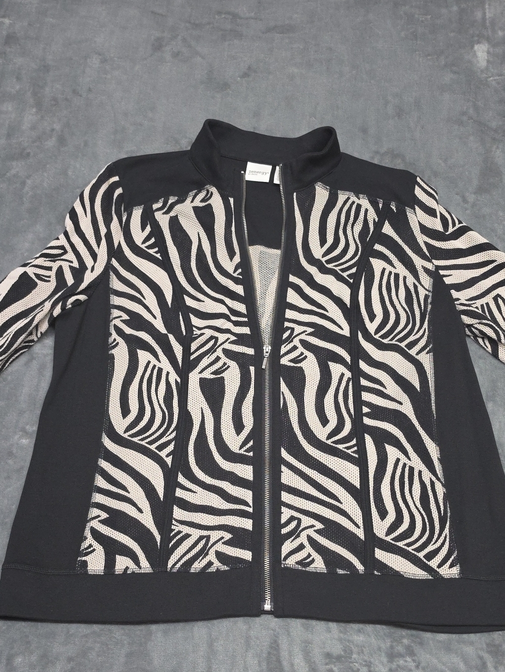 Women’s Black & Cream Zebra-Print Zip Utility Jacket